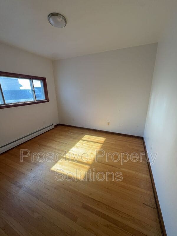 Photo - 1413 Prospect Ave