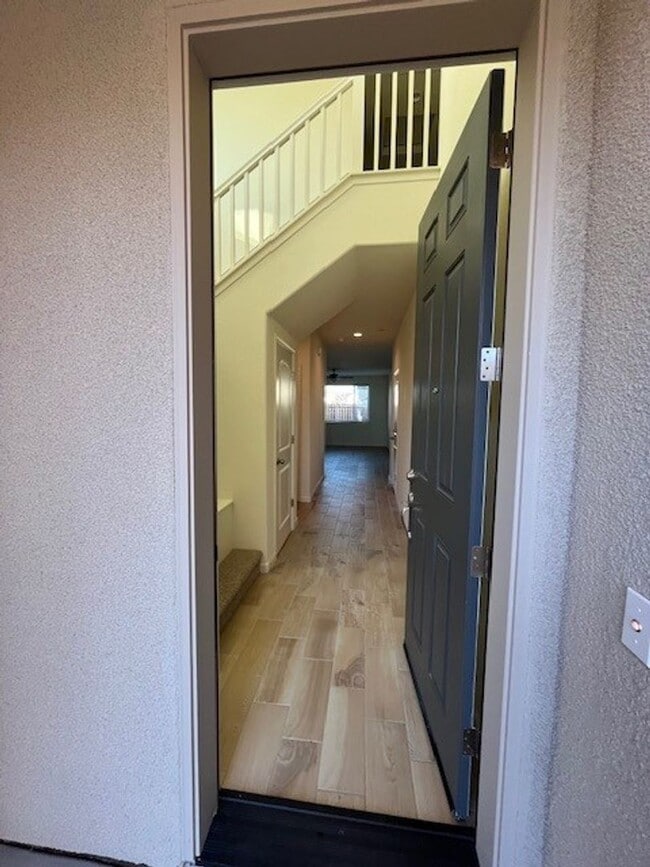 Photo - 30514 Delancy Rd