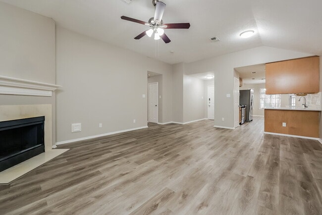 Photo - 18718 Timber Trace Dr