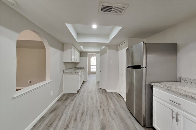 Photo - 16935 Kilwinning Dr