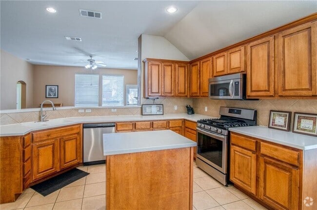 Building Photo - 19321 Gale Meadow Dr Rental