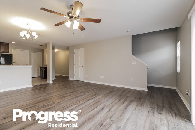 Photo - 4494 Maidenhair Cove