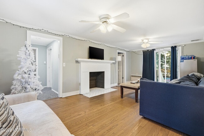 Photo - 416 Roosevelt Ave