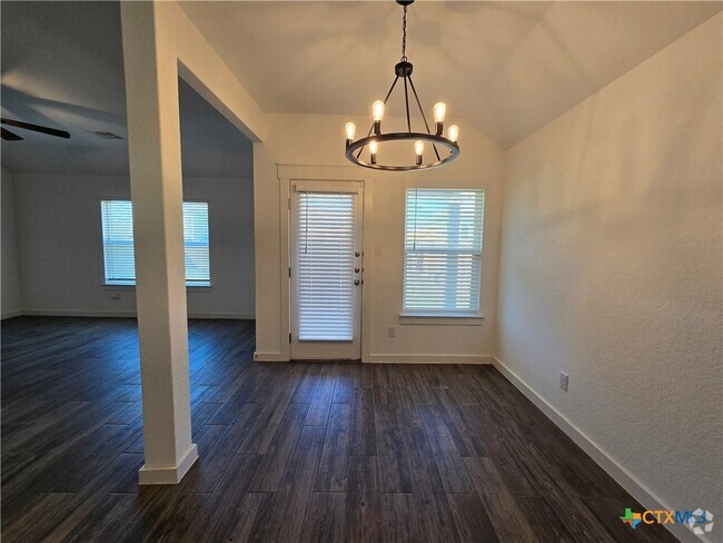 Building Photo - 3976 Legend Meadows Rental