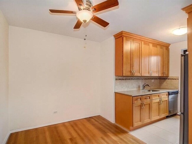 Photo - 3635 Johnson Ave