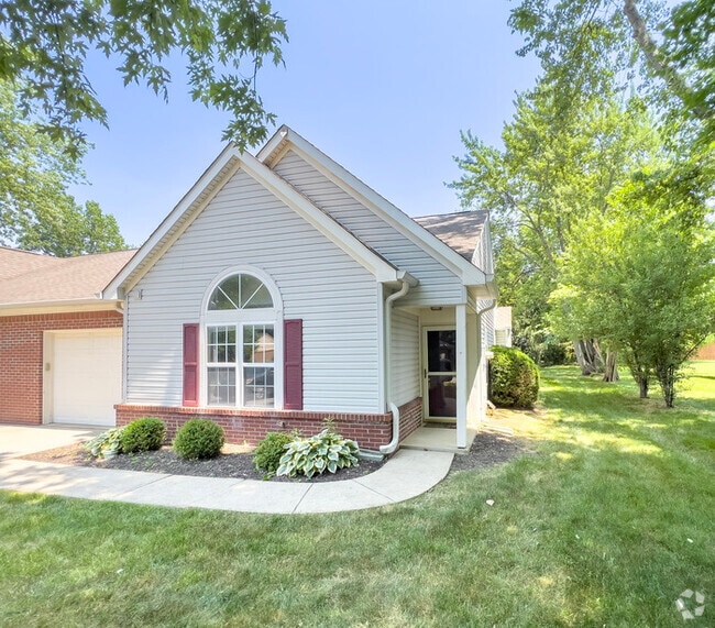 Building Photo - Stunning Carmel Property Rental