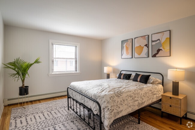 1BR, 1BA - 750SF - Bridgeton Apartments