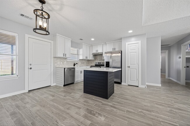 Photo - 4922 Comal River Loop