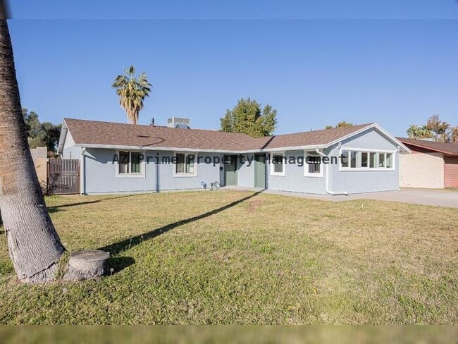 Building Photo - 5132 S Dorsey Ln