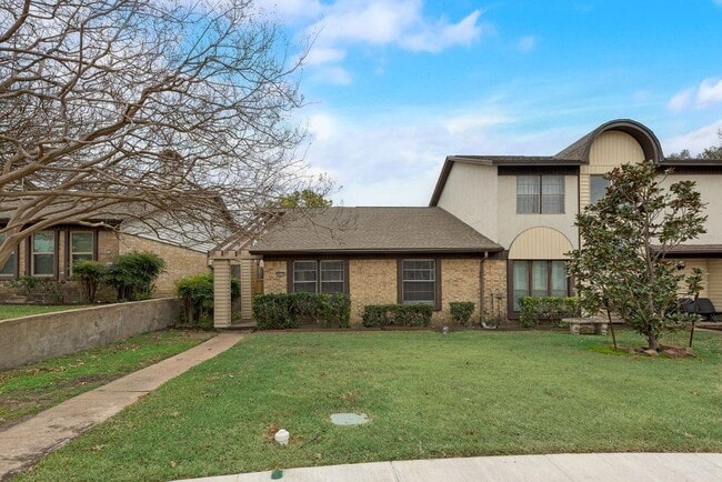 Building Photo - 4910 Rollingwood Ct Rental