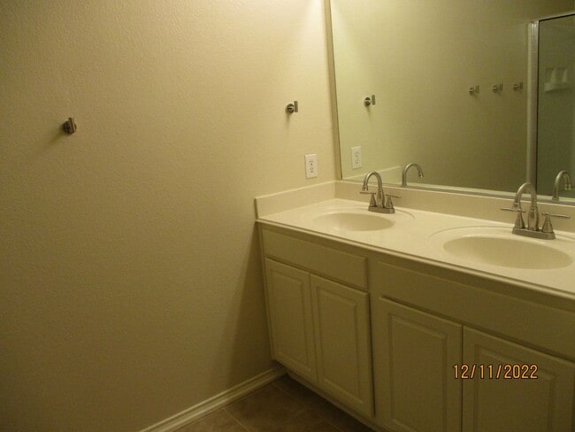 Photo - 5144 Waterview Ct