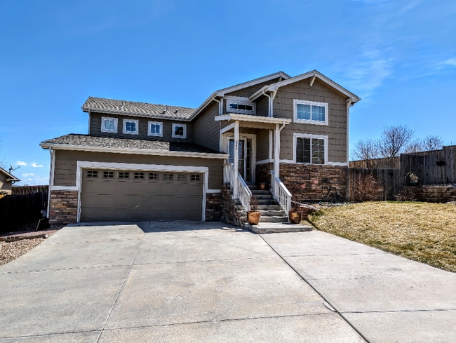Building Photo - 246 Primrose Dr