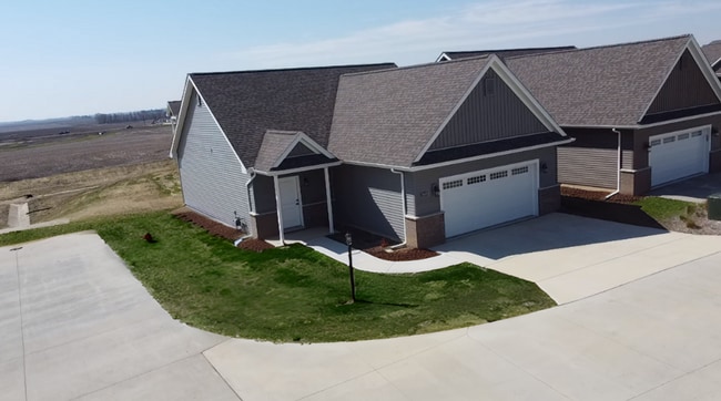 Photo - Reserve Mahomet 3br/3ba Townhome