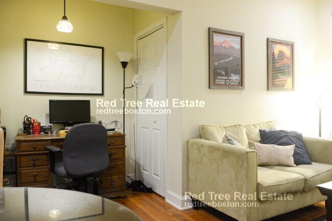 Photo - 1404 Commonwealth Ave