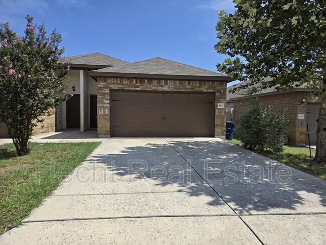 Photo - 2533 Pahmeyer Rd