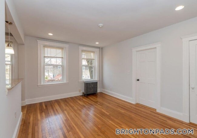 Photo - 286 Chestnut Hill Ave Unit 11