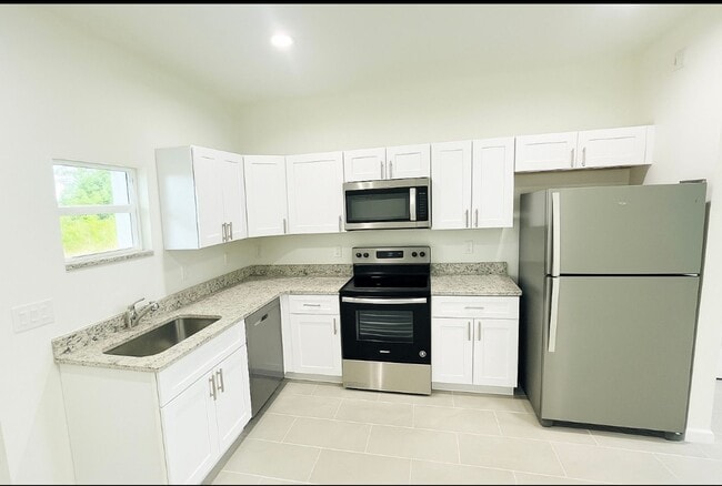 Photo - BRAND NEW 2/2/1 SINGLE FAMILY-SW LEHIGH ACRES!!