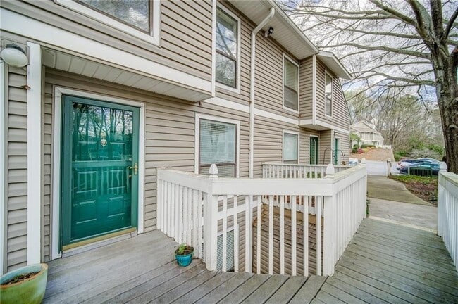 Building Photo - 903 Wynnes Ridge Cir SE Rental