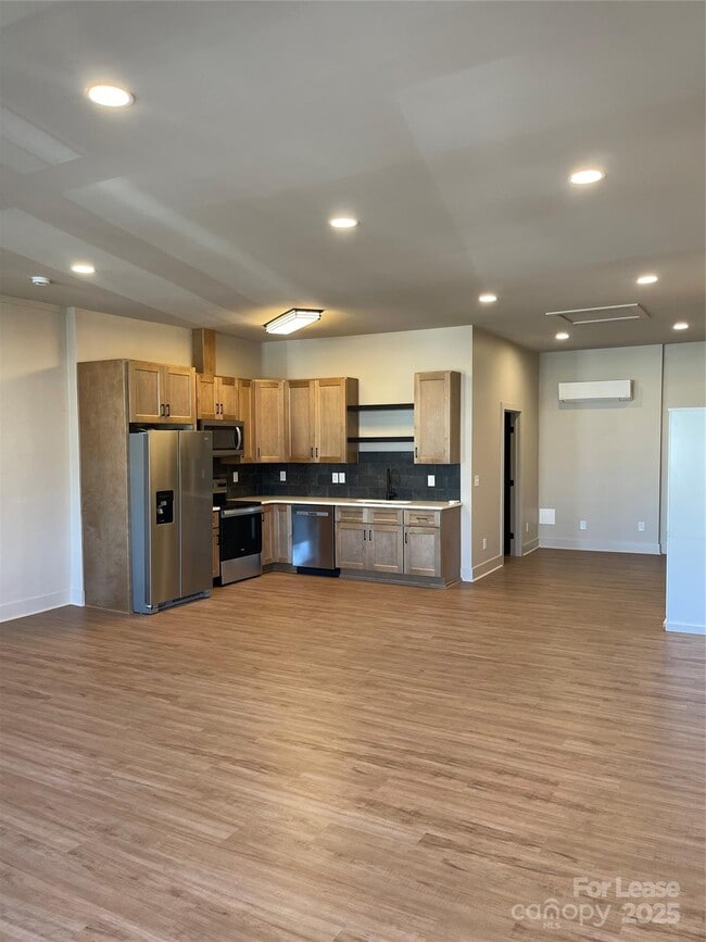 Photo - 233 W Main St Unit A