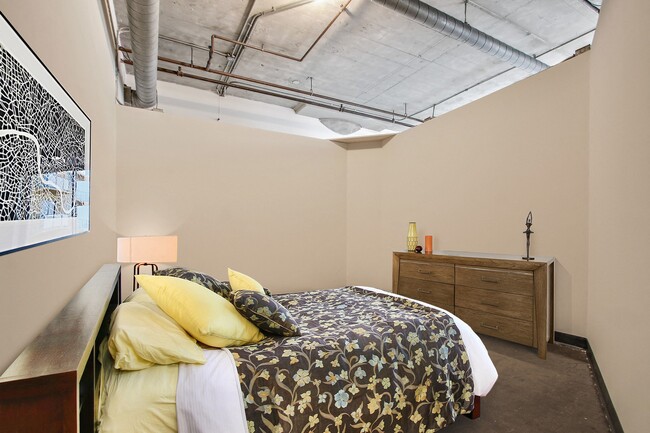 Photo - RiverFront live - Work Lofts