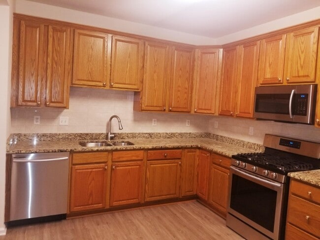 Photo - 339 St Andrews Pl