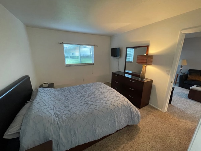 Photo - 8200 Summerlin Village Cir Unidad 103