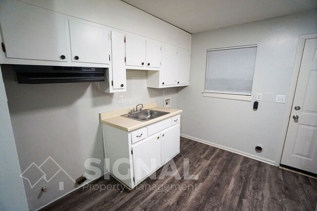 Photo - 1305 16th St N Unit C