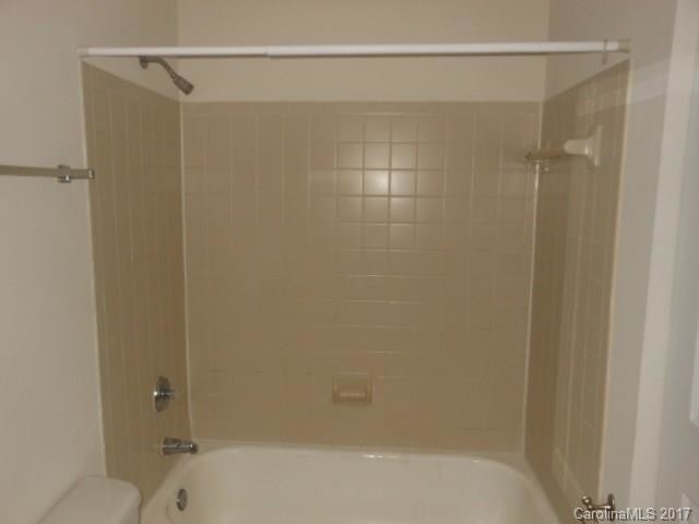 Photo - 2502 Cranbrook Ln Unit 5