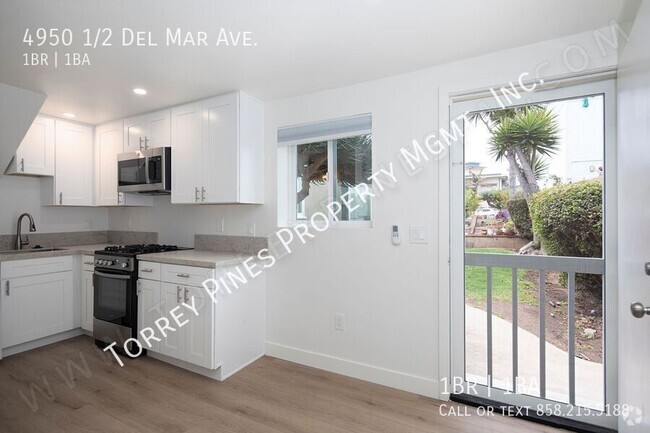 Building Photo - 4950 Del Mar Ave Rental