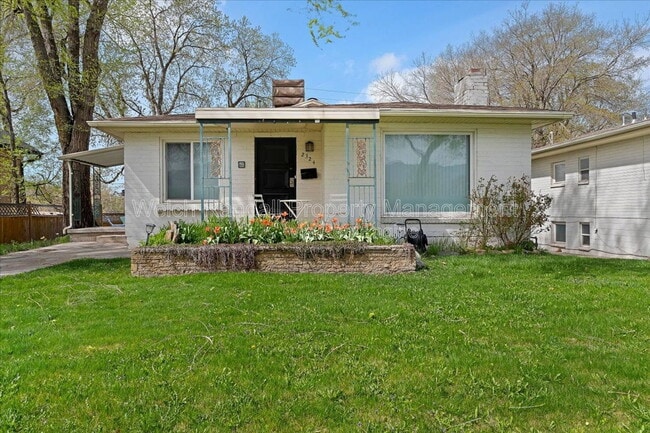 Building Photo - 2324 S 900 E