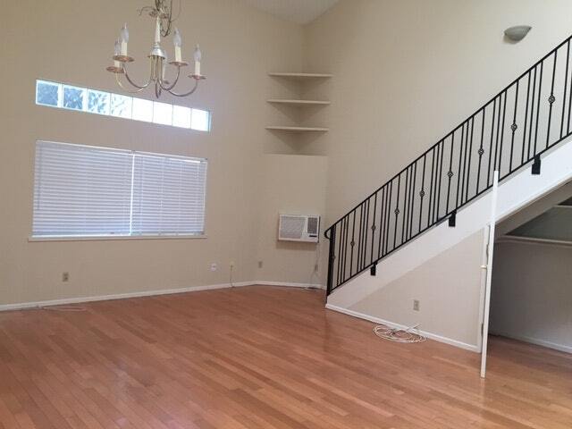 Photo - 11508 Moorpark St Unit H