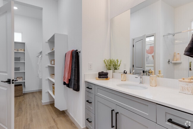 3BR, 2BA - 1,355SF - Primary Bathroom