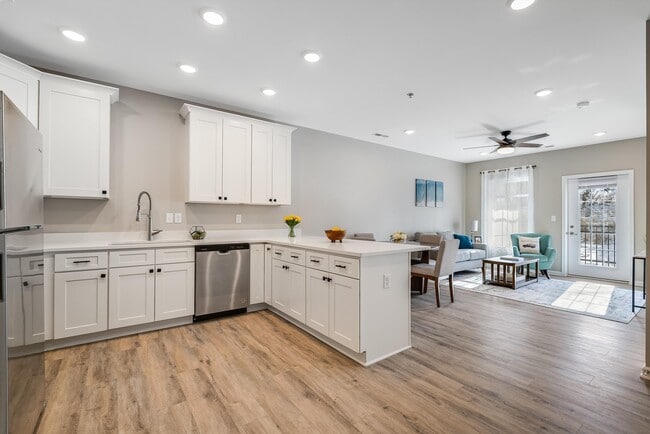 Pinnacle Ridge Apartments