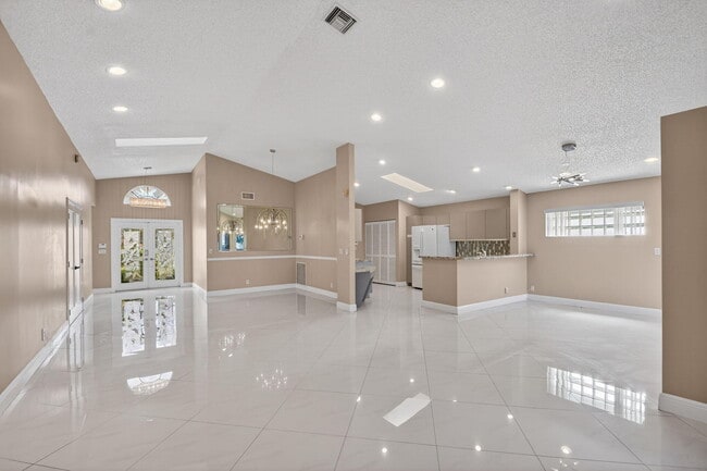 Photo - 7891 Sailing Shores Terrace