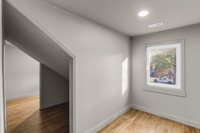 Photo - 351 Jefferson Ave