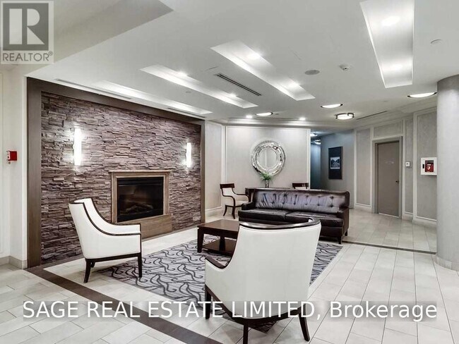 Photo - 60 Heintzman St Unit 636