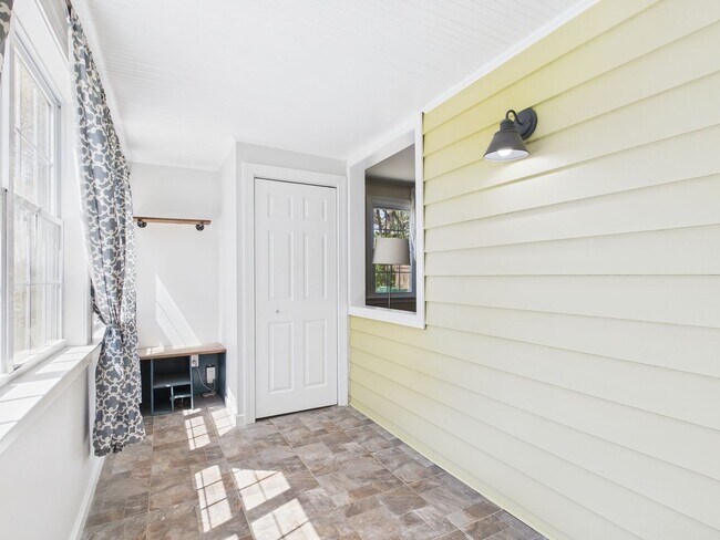 Photo - 6306 Engel Rd
