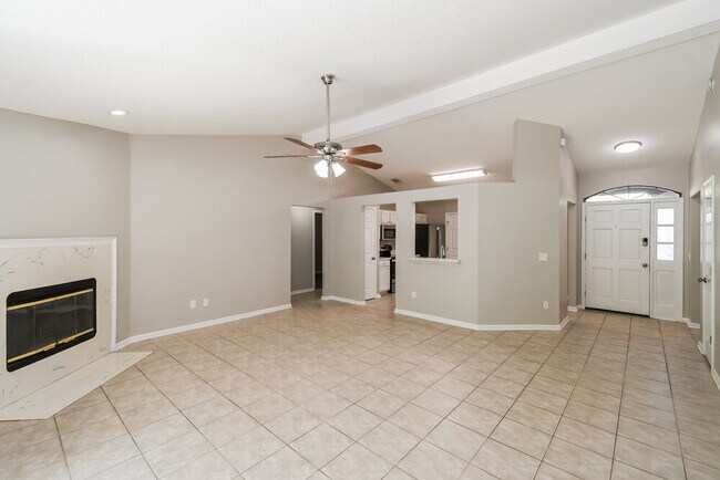 Photo - 874 Long Lake Dr