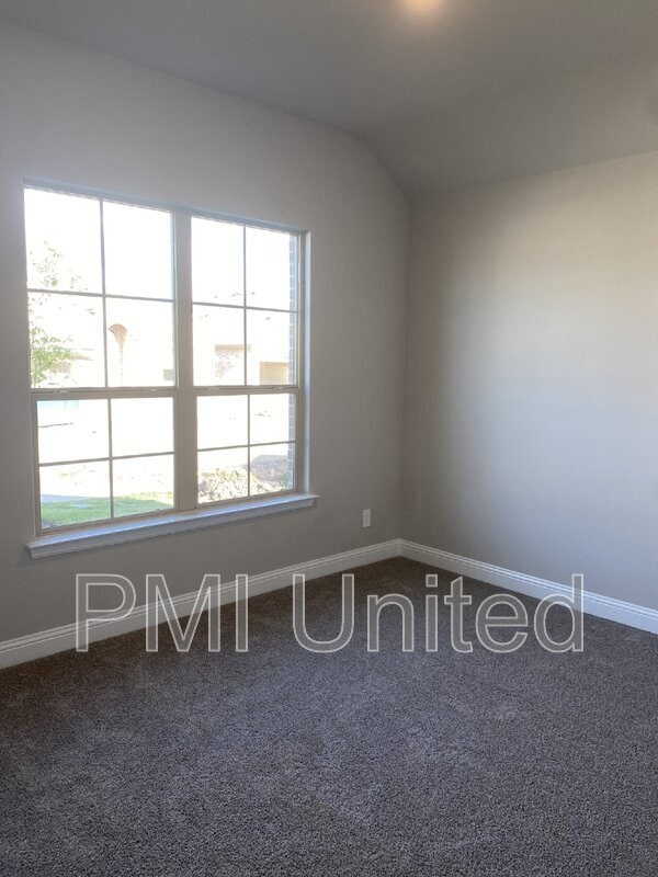 Photo - 11525 Nicholson Ln