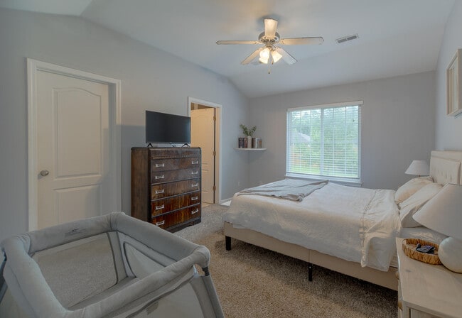 Photo - 5104 Opal Dr