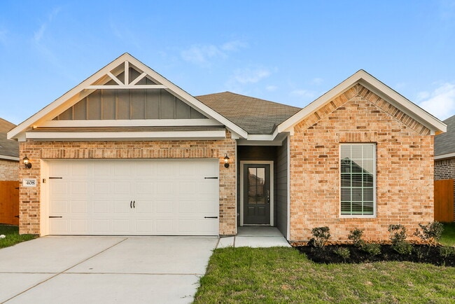 Building Photo - 408 Mustang Trot Dr
