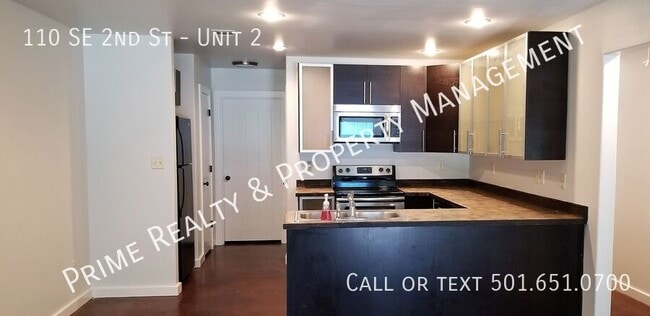 Photo - 110 SE 2nd St Unit 2