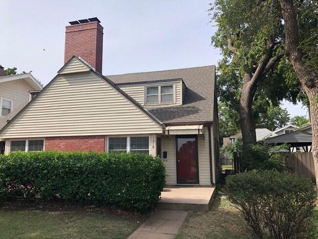 Photo - 1210 W Murdock St