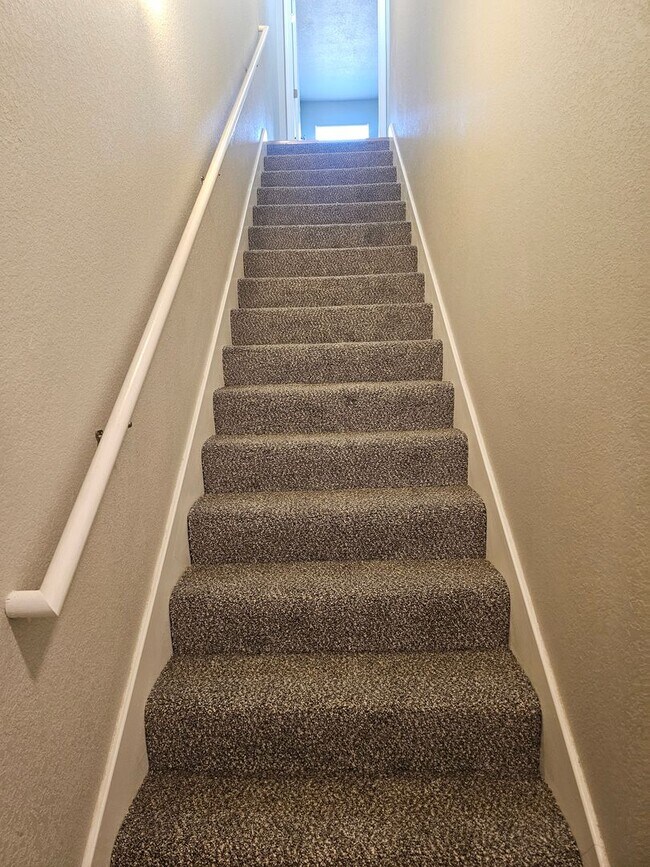 Photo - 2100 Ingalls Ln