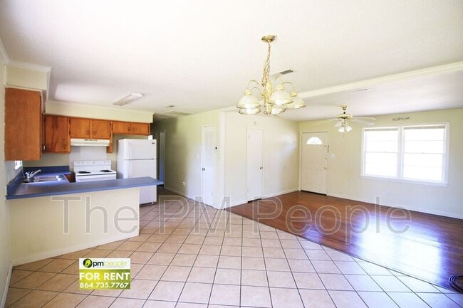 Photo - 209 Old Bramlett Rd