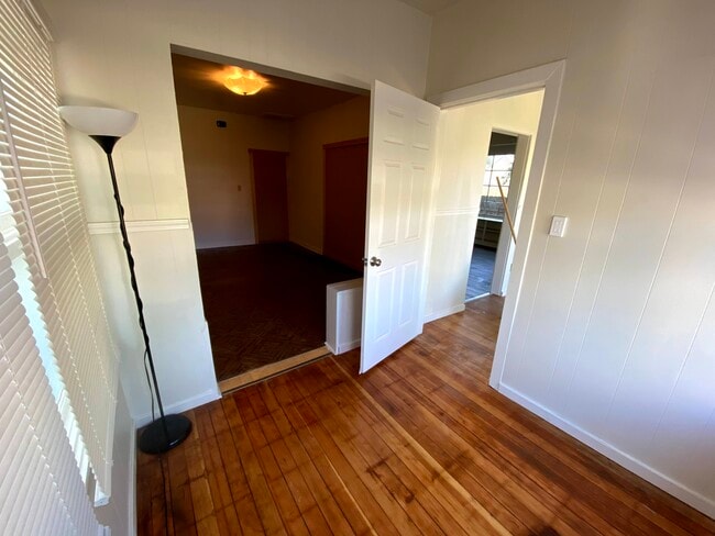 Photo - 3014 S Lindsay Ave