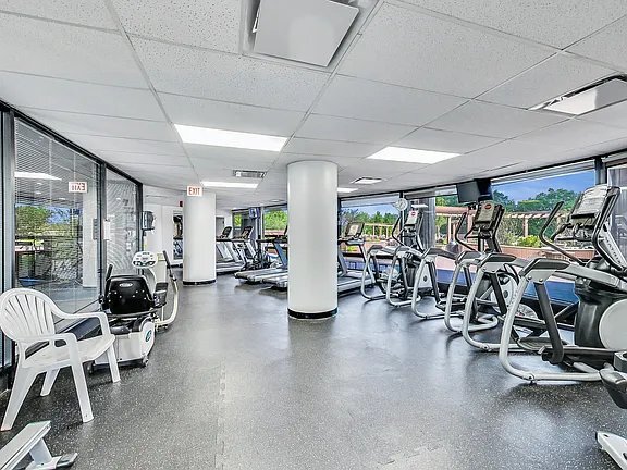 Photo - 5415 N Sheridan Rd Unit 12