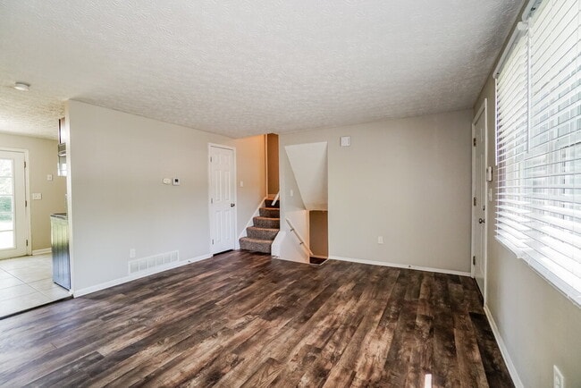 Photo - 5148 Cherry Creek Pkwy N