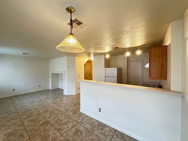 Photo - CORTE MADERA