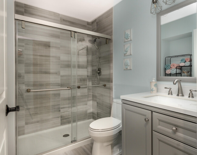 Photo - 11570 Briarwood Cir Condo Unit 4